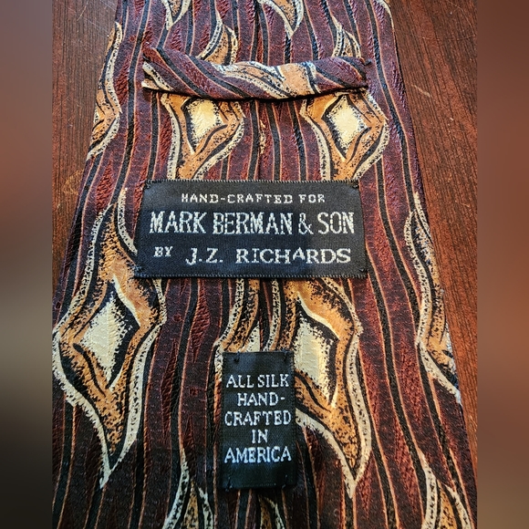 Mark Berman & Son Hand-Crafted Silk Tie - Picture 3 of 3